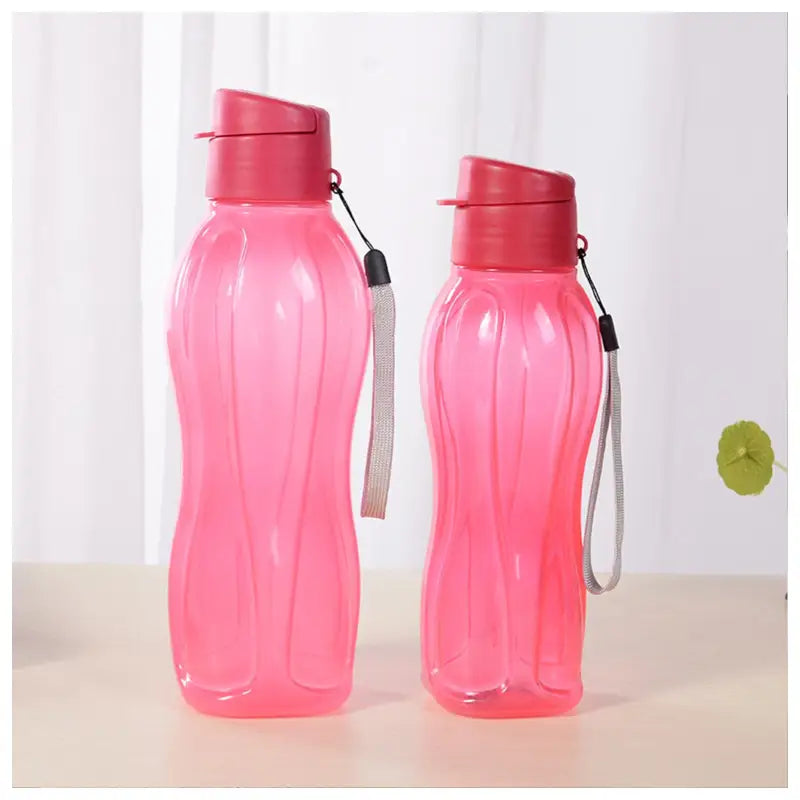 Simple Plastic Sports Water Bottle - 800ml / Red