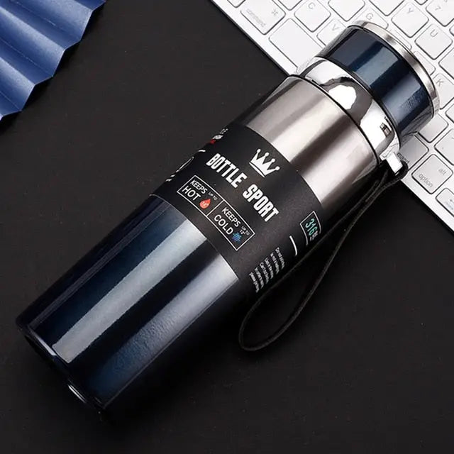 Vacuum Flask Sports Water Bottle - 600ML / Blue