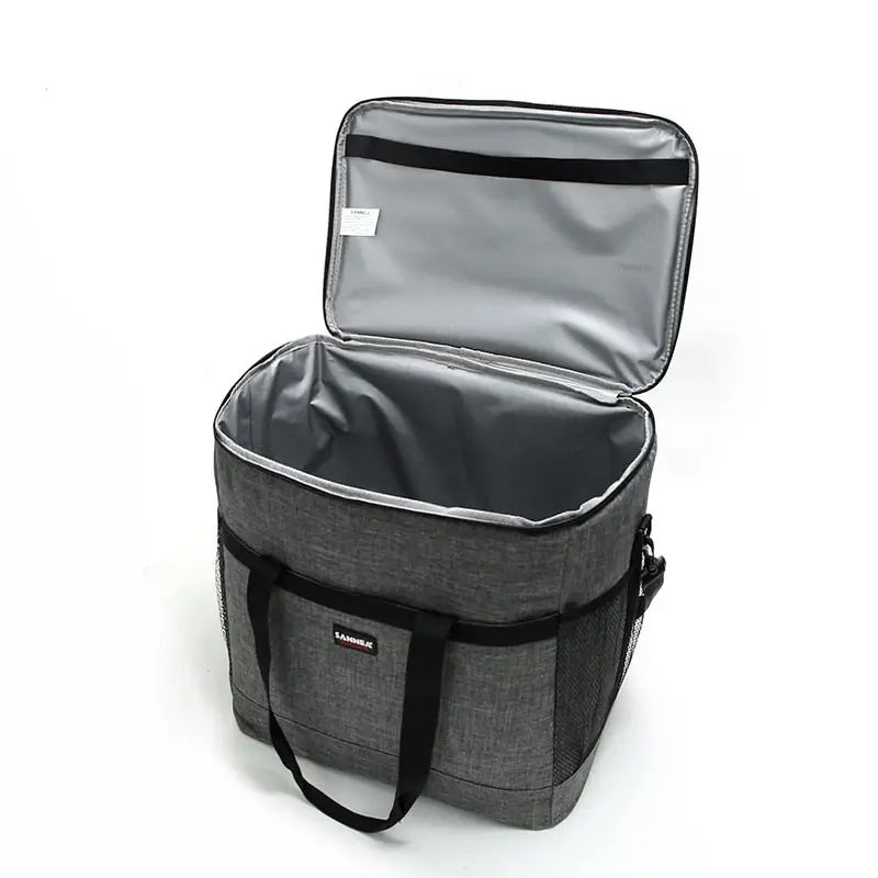 Lunch Bags with Built-in Cooler