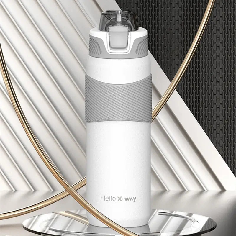 Portable Long Stainless Steel Water Bottle - White / 580ml