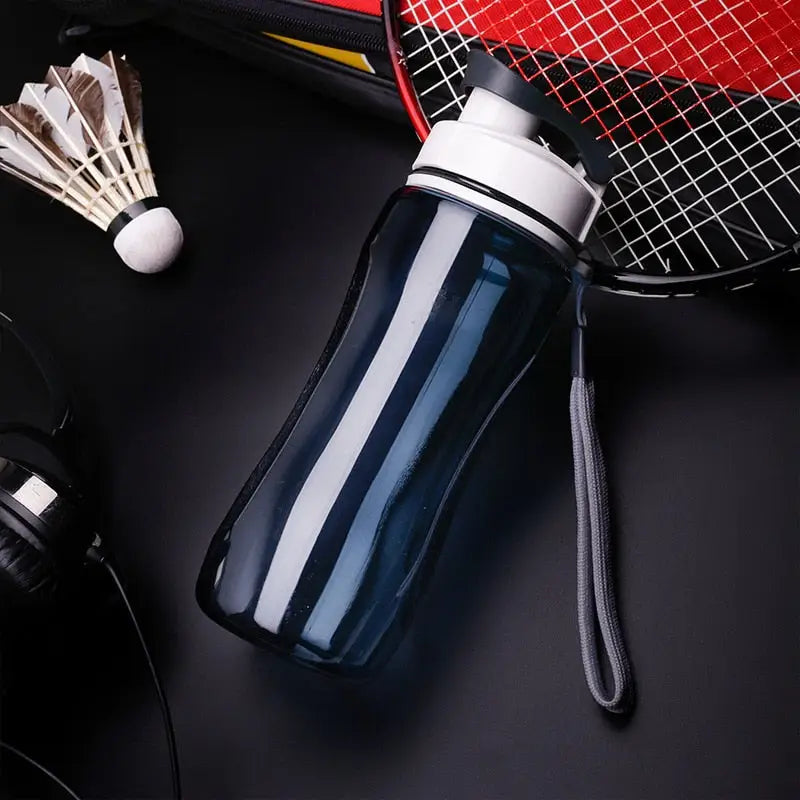 Solid Sports Water Bottle - 560ML / Dark