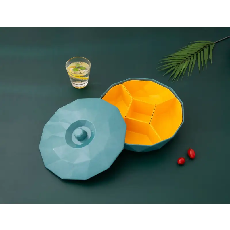 Spinning Snack Container - Yellow